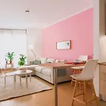Sentirse En Casa Lejos De Casa. Apartamento 2.